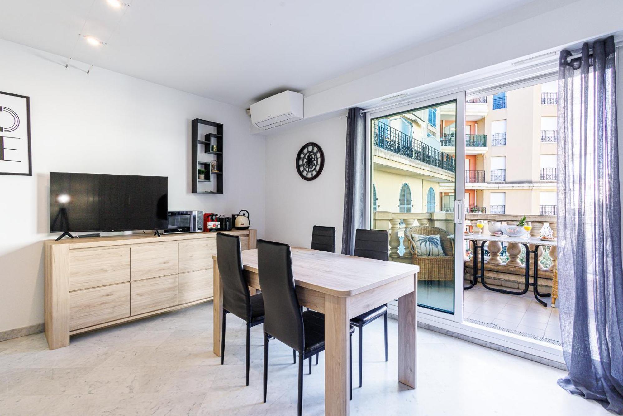 Le Victoria, Elegant T2 Au Bord Des Plages, Piscine, Sauna Menton Exterior photo